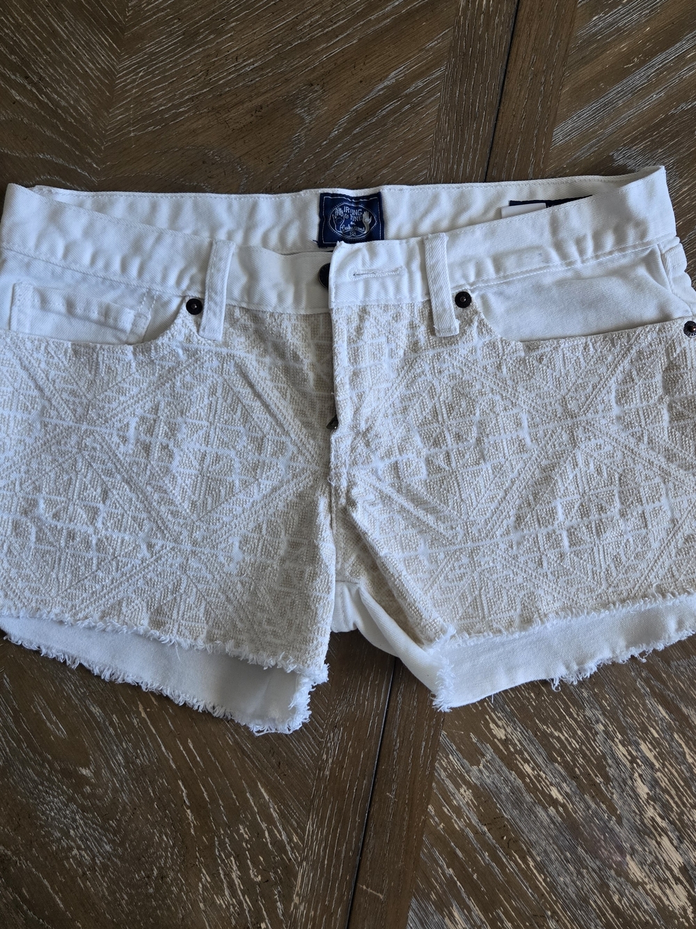 Lucky Brand Irving & Fine Riley Shorts Womens 2/26 White And Tan Textured
